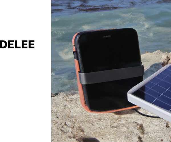 Solar-Powered-Phone-Charger03